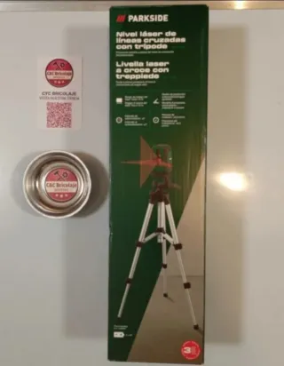 Nivel láser Parkside con trípode de líneas cruzada