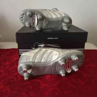 Scarpe calcio Adidas bambino tg 29 nuove