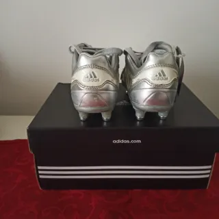 Scarpe calcio Adidas bambino tg 29 nuove