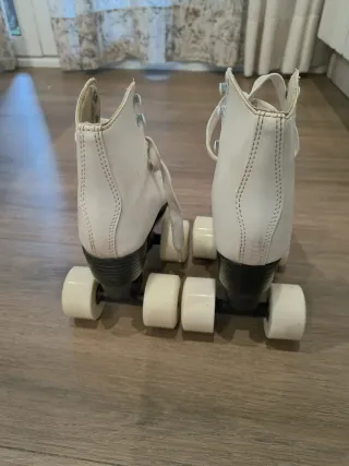 Roces RC1 Classic Pattini a Ruote Bianchi, taglia 30