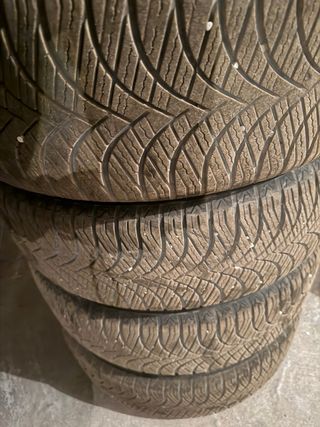 4 Llantas SEAT Ateca Originales con Neumáticos
