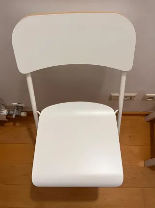 Silla Alta Blanca Plegable