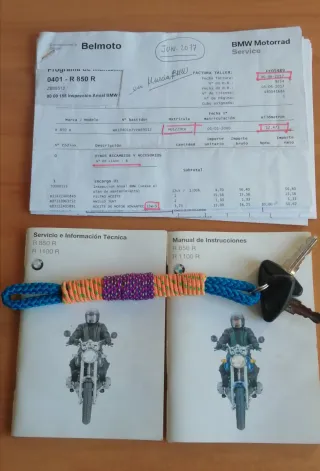 BMW 850 R con 26.000 km.