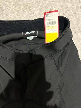 Culote ciclismo mujer negro y fucsia