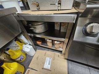 Mueble de bar de acero inoxidable