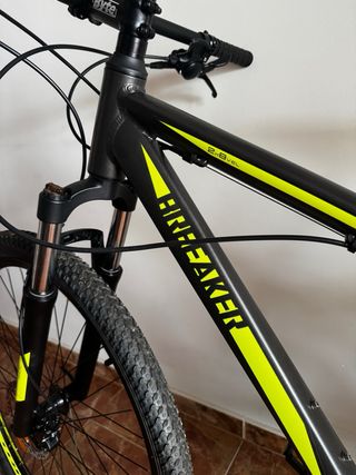 Bicicleta Montaña 29’ Negra y Amarilla
