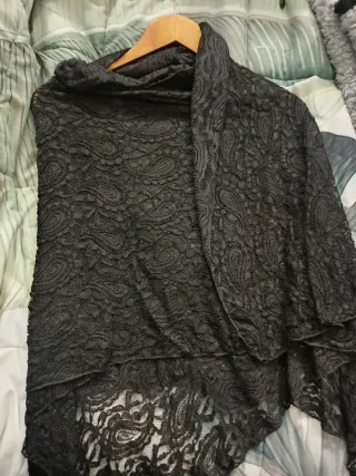 Stola in viscosa nera