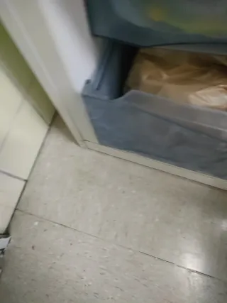 Frigorifero Edesa Combi con 3 cassetti