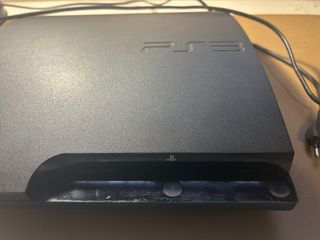 Console PS3 Slim + Giochi + Controller