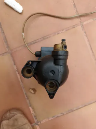 Pompa di circolazione per caldaia Roca UP 15-50 AD