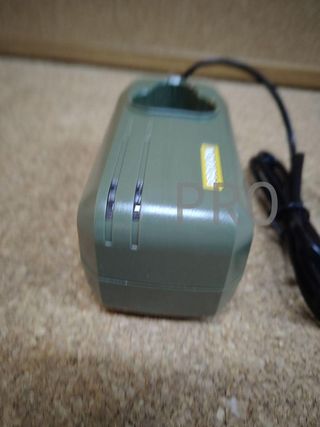 Cargador rápido de batería LG/A2 29880  Proxxon