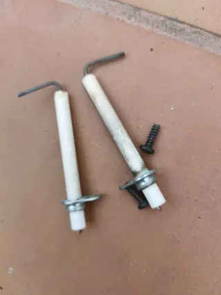 Elettrodo di accensione per caldaia Roca Victoria