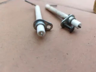 Elettrodo di accensione per caldaia Roca Victoria