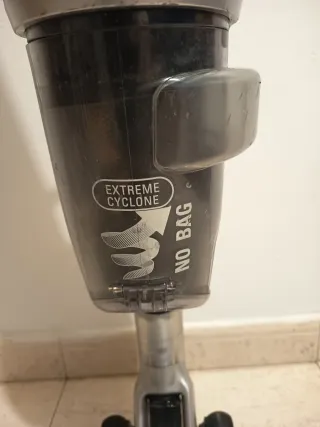 Aspiradora Rowenta Air Force 24V