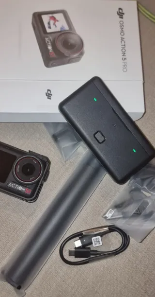 DJI Osmo Cámara de Acción      Action 5 PRO.