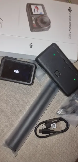 DJI Osmo Cámara de Acción      Action 5 PRO.