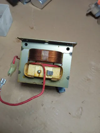 Transformador Microondas YCT 220V 50Hz