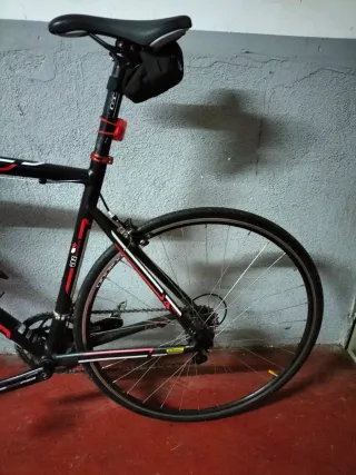 Bicicleta de carretera XL aluminio GT