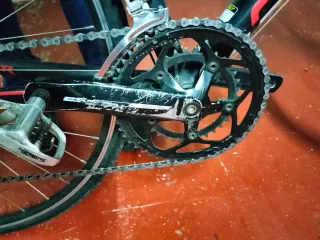 Bicicleta de carretera XL aluminio GT