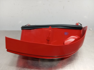 PILOTO TRASERO DERECHO CITROEN XSARA PICASSO 8762