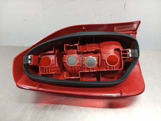 PILOTO TRASERO DERECHO CITROEN XSARA PICASSO 8762