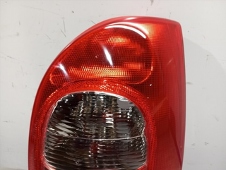 PILOTO TRASERO DERECHO CITROEN XSARA PICASSO 8762