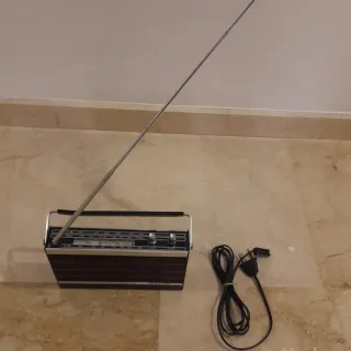 Radio portátil vintage Auritone