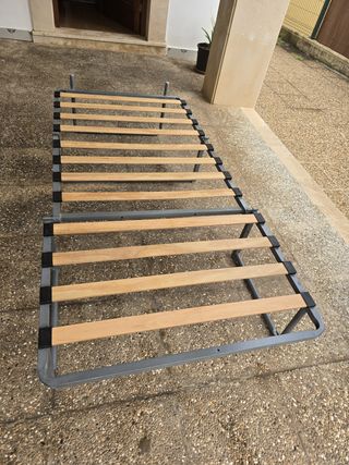 Puff cama naranja de tela