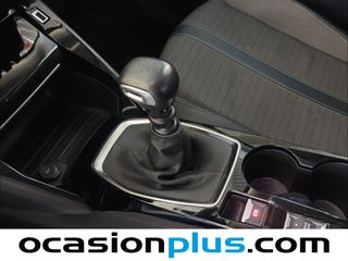 Peugeot 2008 PureTech 130 S&S Allure 96 kW (130 CV)