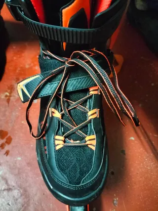 Patines en línea Oxelo negros y naranjas