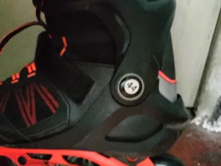 Patines en línea Oxelo negros y naranjas