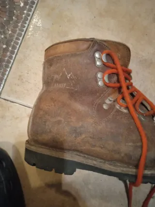 Botas de montaña Kamet Marrones