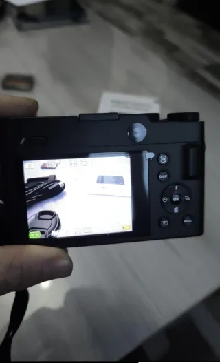 Cámara Digital CAS con Accesorios