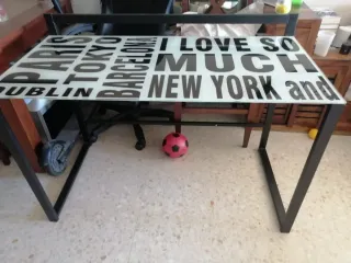 Mesa escritorio cristal y metal