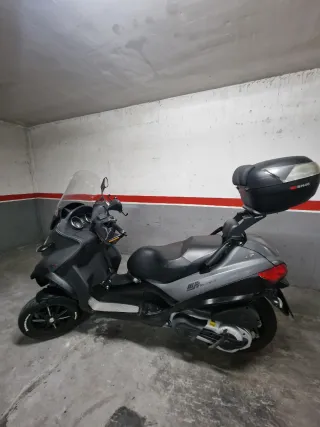 Piaggio MP3 LT 500