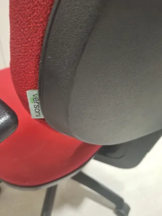 Silla de oficina roja