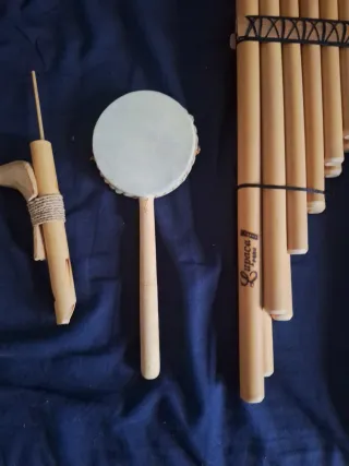 Instrumentos Andinos Varios