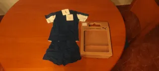 Conjunto bebé Puma RCD Espanyol. Talla 4-60 meses