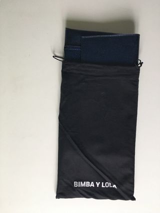 BIMBA Y LOLA clutch azul con brillo