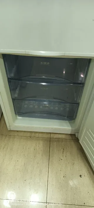 NEVERA COMBI EDESA NO FROST ENERGÍA A+