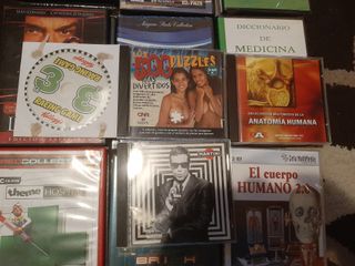 Lote de películas, música y juegos de pc por 5 €