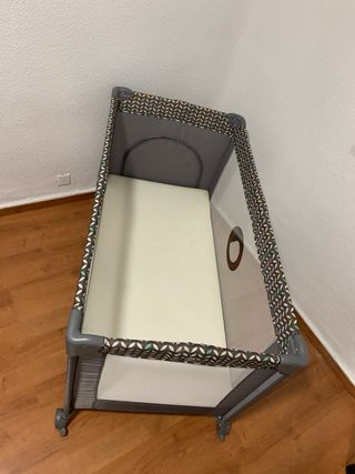 Cuna de Viaje Bebé Plegable, sin usar, como nueva