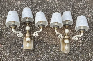 Conjunto de 2 apliques de bronce con pantallas