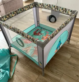 Parque bebé Lionelo