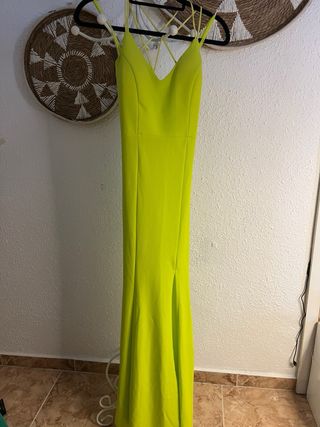 Vestido de fiesta verde lima