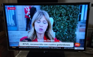 Samsung TV 32" Full HD