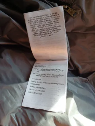 Chaqueta Moncler Negra Nueva con Etiqueta