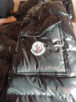 Chaqueta Moncler Negra Nueva con Etiqueta