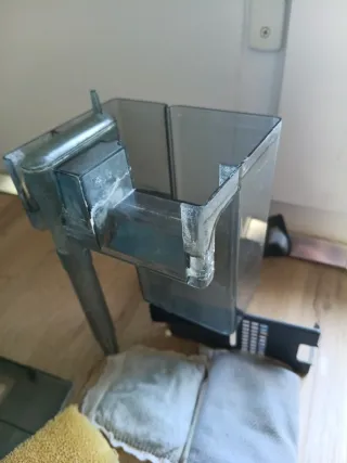 Filtro mochila y bomba para acuario