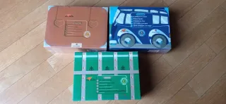 Colección de 14 libros infantiles en 3 estuches.